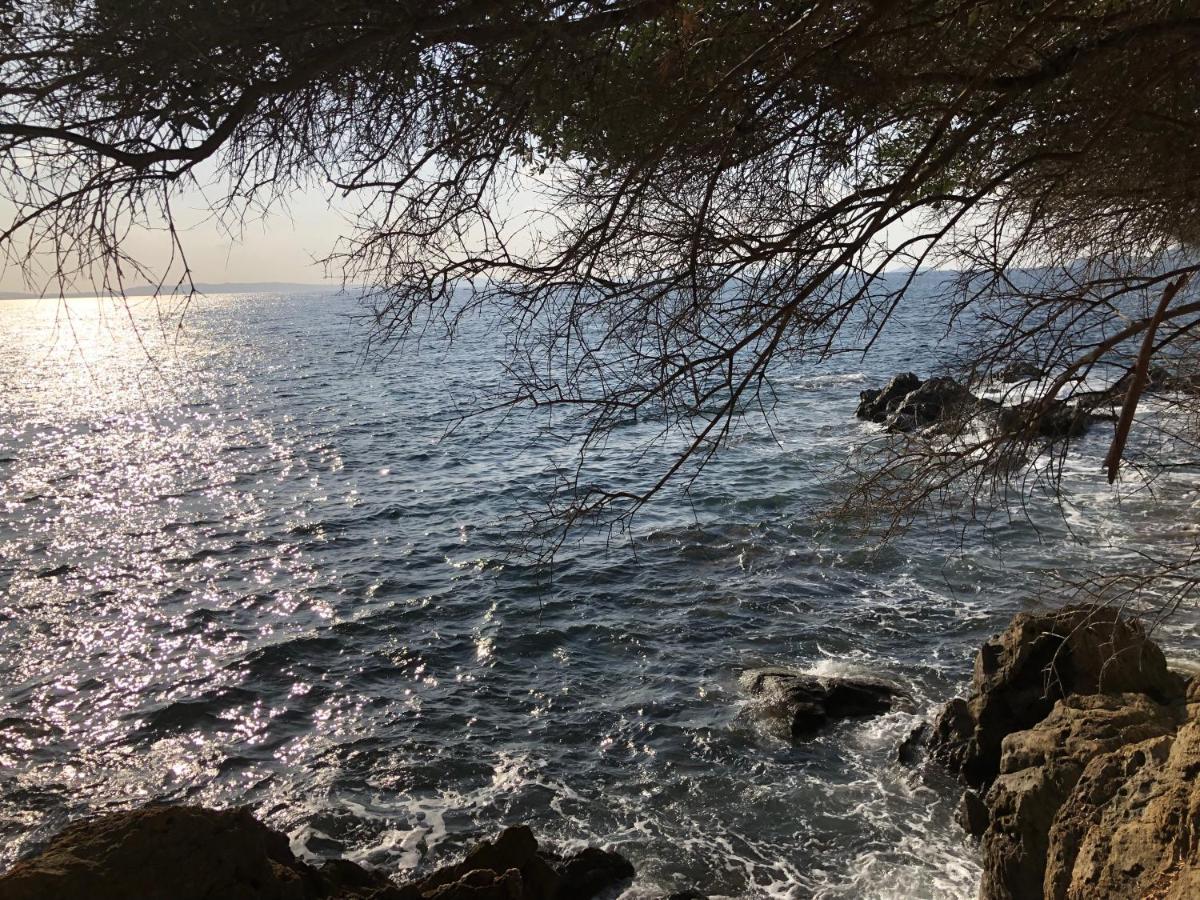 Mer et soleil Bormes-les-Mimosas Extérieur photo