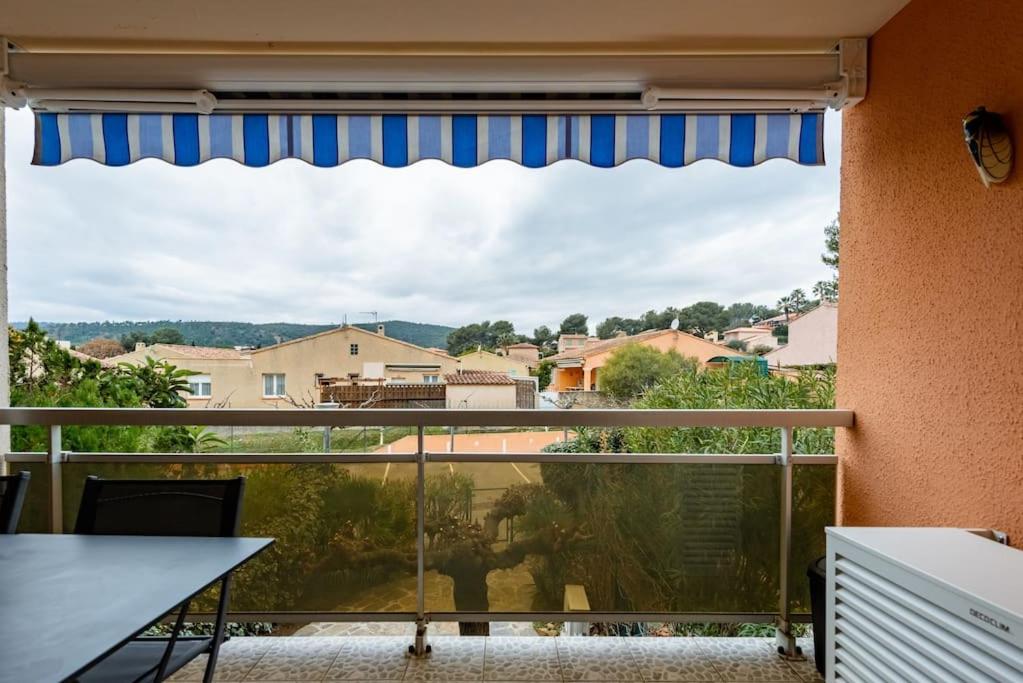 Mer et soleil Bormes-les-Mimosas Extérieur photo