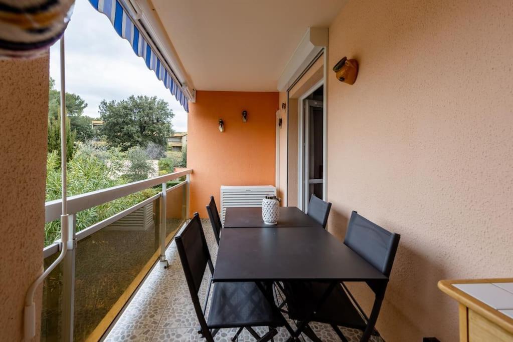 Mer et soleil Bormes-les-Mimosas Extérieur photo